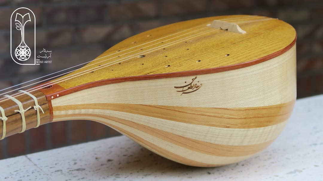 سه تار کاسه بزرگ افرا و آزاد  ساخت فرهاد لطف الهی